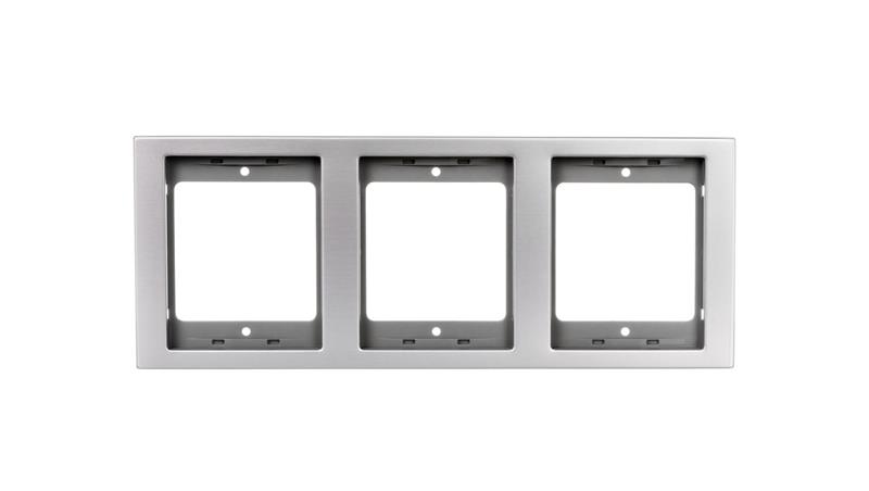 K.5 Ramka 3-krotna pionowa aluminium 13337003-37866 K.5 Ramka 3-krotna pionowa aluminium 13337003-37866