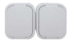 B2 Gniazdo podwójne 2P+Z SCHUKO bryzgoodporne z klapką w kolorze wyrobu IP54 biały 00060278-40853