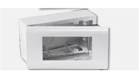 Obudowa natynkowa 4-modułowa do osprzętu w standardzie 45x45mm (zawiera SUP metalowy i RAM) OBUK-4/M-29809