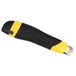 Nóż uniwersalny 18mm PROFi zatrzask schowek edkspoz Nóż uniwersalny 18mm PROFi zatrzask schowek edkspoz