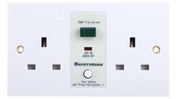 Gniazdo z wyłącznikiem różnicowoprądowym, 13A, BS 1363, BS 7288, l. ścieżek: 2, Pasywny, 30mA, Montaż wpuszczany, 230V-32037