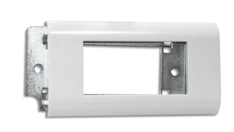 Ramka maskująca 4-modułowa z uchwytem metalowym, do kanałów KP90x60, 110x60, 130x60, 150x60 i puszek PU-4 RAMK-4/M-38601