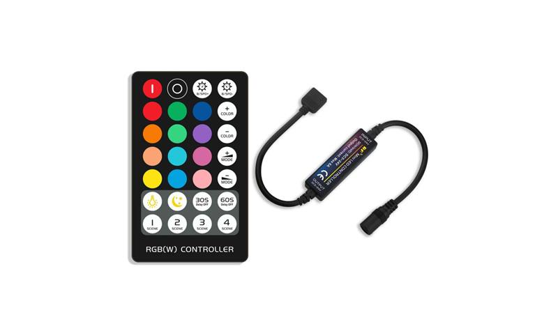 Kontroler led RGB RF-M4 6A 5-24VDC 5V-30W 12V-72W 24V-144W wtyczkowy mini radiowy czarny-51305
