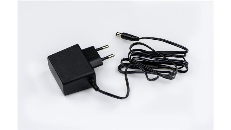 Zasilacz impulsowy 15V 1A 15W wtyk 2,1x5,5 mm PRO1515W2E-10182