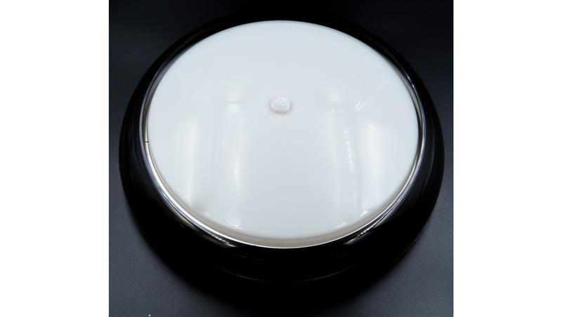 Oprawa KAJKO XL, E27 z czujnikiem ruchu PIR, 75W, czarna-polipropylen, klosz matowy-poliwęglan, IP44, IK10 A2900CZ-MP-PIR-53569