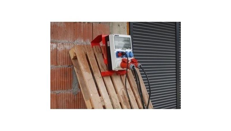 Rozdzielnica budowlana na stojaku zabezpieczenia Siemens pTD-S/FI SET 32A 16A 4x230V gniazda Mennekes Schuko Doktorvolt 6160-663