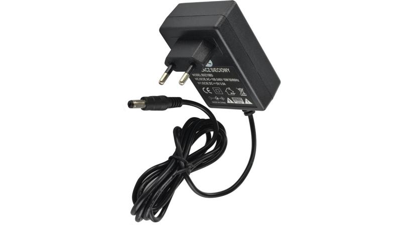 Zasilacz impulsowy 5V 3A 15W DC 2,1/5,5 wtyczkowy-10277