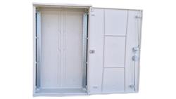 Rozdzielnica elektryczna, obudowa termoutwardzalna z kątownikami typ OZ 53x80 99-327-68157