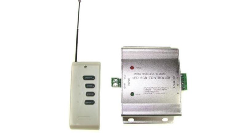 Kontroler LED RF 4 przyciski 30A-51338