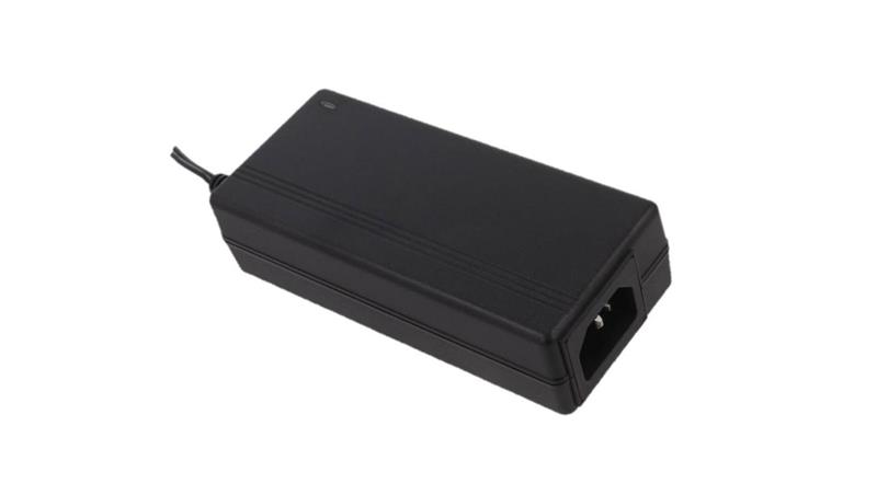 24V/5A/120W, desktop, gniazdo AC: IEC C14. wtyk DC 2.1x5.5mm prosty-10312