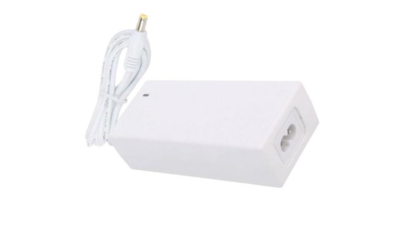 biały biurkowy zasilacz impulsowy 12V/3A/36W z wtykiem DC - 5.5x2.1mm-10311