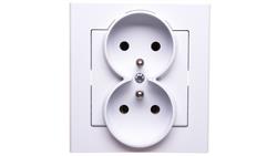 SONATA Gniazdo podwójne z uziemieniem kompletne z ramką biały mat GP-2RZ/75-43239