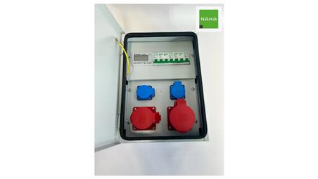 IP54 CEE 32A 16A 2x230V Metalowa rozdzielnica ścienna z miernikiem mocy LCD 94V-2-70074