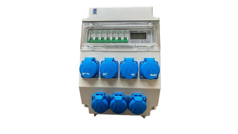 Rozdzielnica elektryczna 7x 230V z bezpiecznikami / Licznik mocy LCD 6x 230V 3 fazy 95V-2-70078