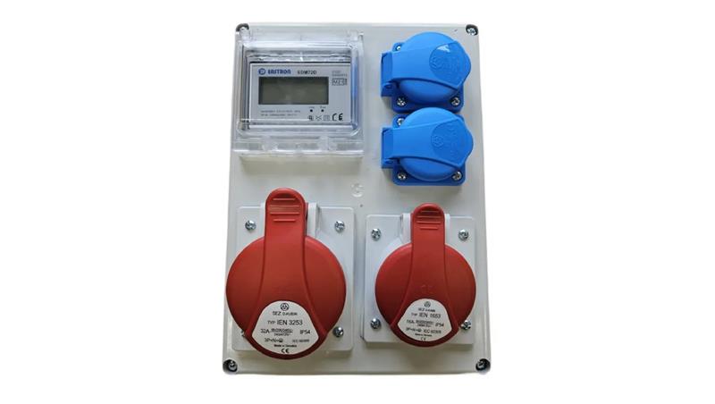 Rozdzielnica elektryczna CEE 32A 16A 2x230V z licznikiem prądu LCD 98H-1-70084