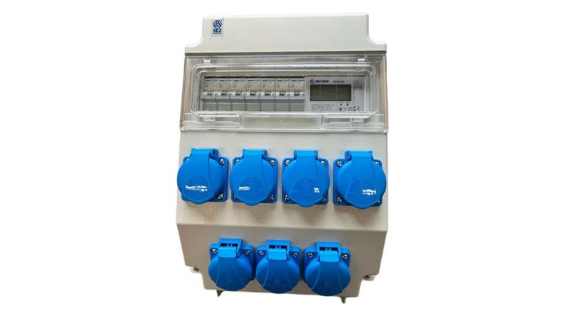 Rozdzielnica elektryczna 7x 230V z bezpiecznikami HAGER / licznik prądu / 3 fazy 95H-2-70100