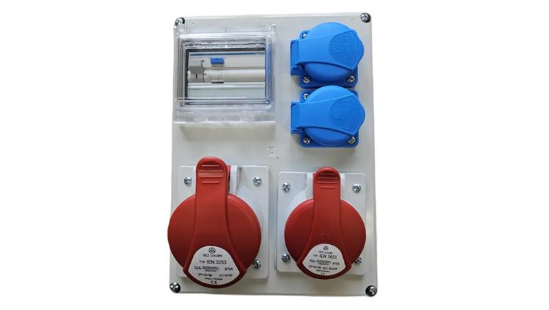Rozdzielnica elektryczna CEE 32A 16A 2x230V z bezpiecznikami HAGER FI 98H-2-70104