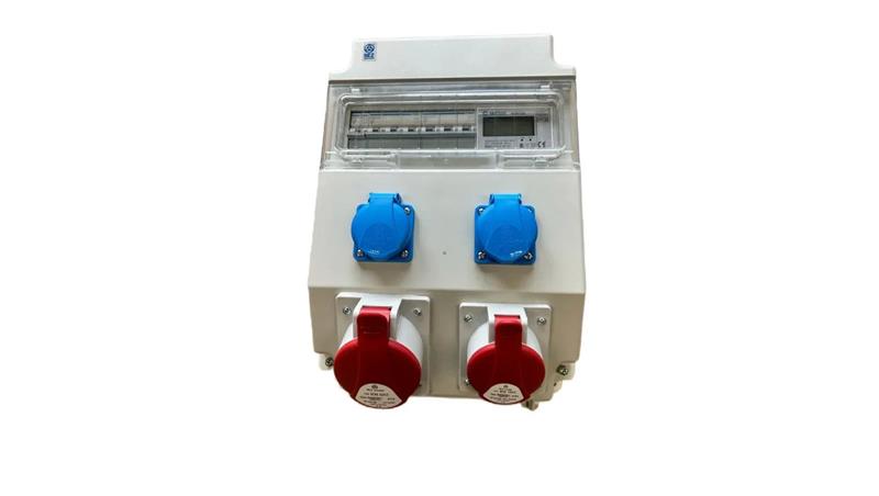 Rozdzielnica elektryczna CEE 32A 16A 2x 230V z bezpiecznikami HAGER / licznik prądu 96H-2-70114
