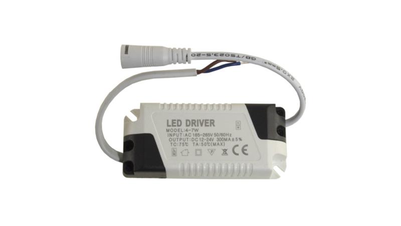 Zasilacz CC Korton 4-7W-86424