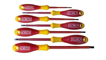 ZESTAW ŚRUBOKRĘTÓW WKRĘTAKÓW ŚRUBOKRĘTY WKRĘTAKI ŚRUBOKRĘT WKRĘTAK ELEKTRYCZNY IZOLOWANY 1000V dla elektryka PŁASKIE 7 SZTUK-113