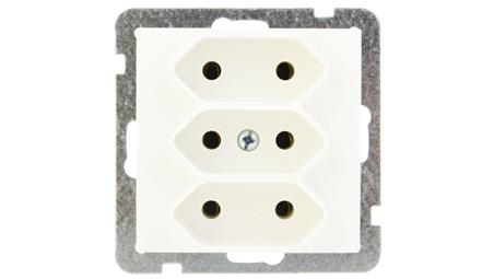 AS Gniazdo potrójne b/u 2.5A EURO ecru GP-3G/m/27-43466
